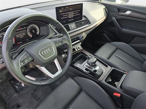 Used 2022 Audi Q5 2.0T Premium Plus image 19