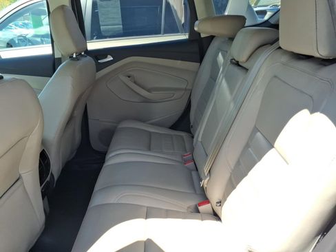Used 2018 Ford Escape Titanium AWD/4WD image 8