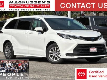 Certified 2023 Toyota Sienna LE