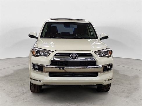 Used 2022 Toyota 4Runner Limited image 8