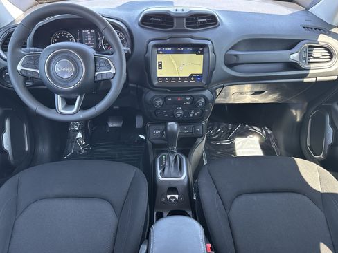 Used 2023 Jeep Renegade Latitude AWD/4WD image 22