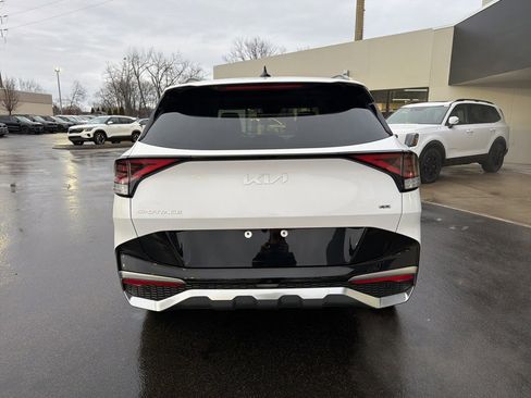 Certified 2023 Kia Sportage SX image 7