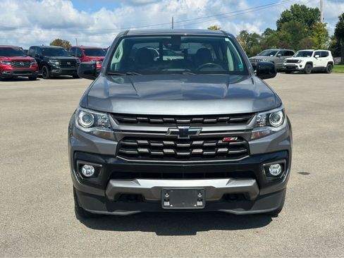 Used 2022 Chevrolet Colorado Z71 w/ Safety Package AWD/4WD image 2