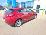 Used 2018 Chevrolet Cruze LT w/ Convenience Package image 2