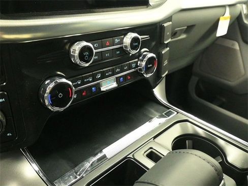 New 2025 Ford F150 Lariat w/ Equipment Group 502A High image 16