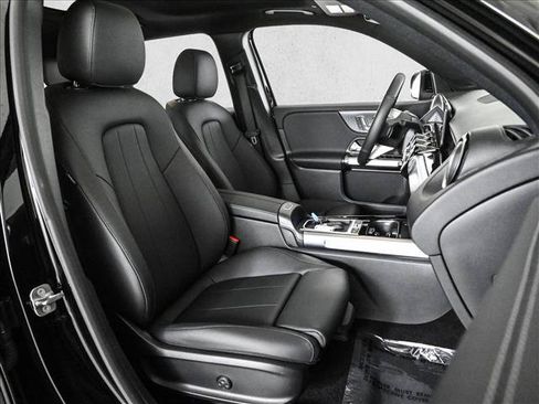 Certified 2025 Mercedes-Benz EQB 300 4MATIC image 23