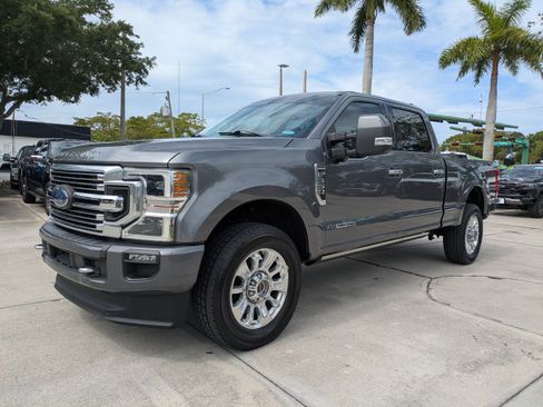 Used 2021 Ford F350 Limited w/ FX4 Off-Road Package AWD/4WD image 7