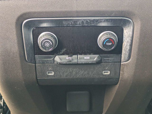 Used 2024 Chevrolet Tahoe LT AWD/4WD image 15
