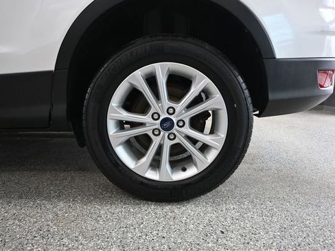 Used 2019 Ford Escape SE AWD/4WD image 14