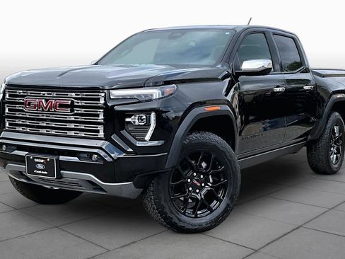 Used 2025 GMC Canyon Denali w/ LPO, Denali Black Edition AWD/4WD image 2