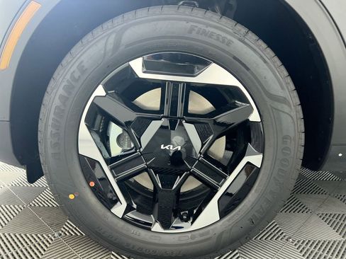 New 2026 Kia Sportage S image 14