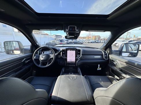 Used 2025 RAM 2500 Laramie w/ Night Edition image 11