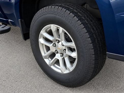 Certified 2023 Chevrolet Silverado 1500 LT w/ Z71 Off-Road Package AWD/4WD image 13