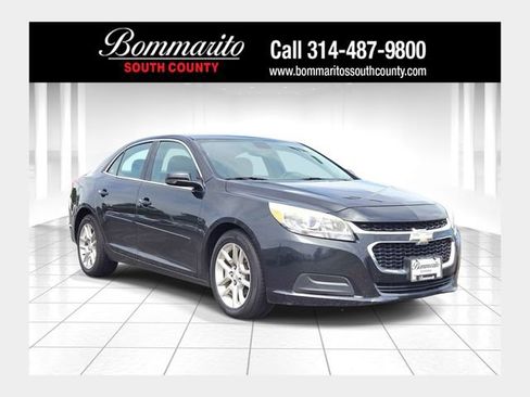 Used 2015 Chevrolet Malibu LT w/ Power Convenience Package FWD image 1