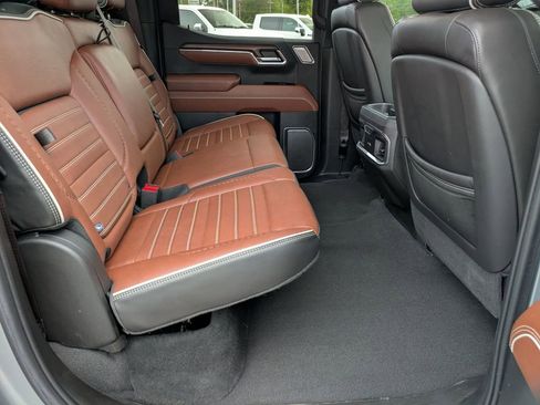 Used 2024 GMC Sierra 1500 Denali Ultimate AWD/4WD image 23
