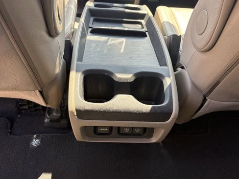 Used 2018 Honda Odyssey EX-L image 26