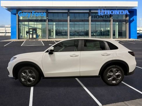 New 2027 Honda HR-V LX image 2