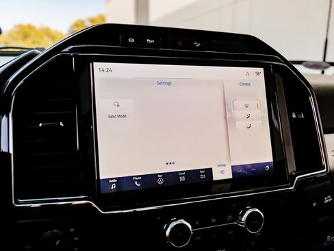 Used 2022 Ford F250 Lariat w/ Black Appearance Package image 66