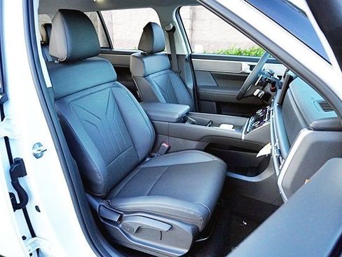 New 2026 Hyundai Santa Fe SEL image 16