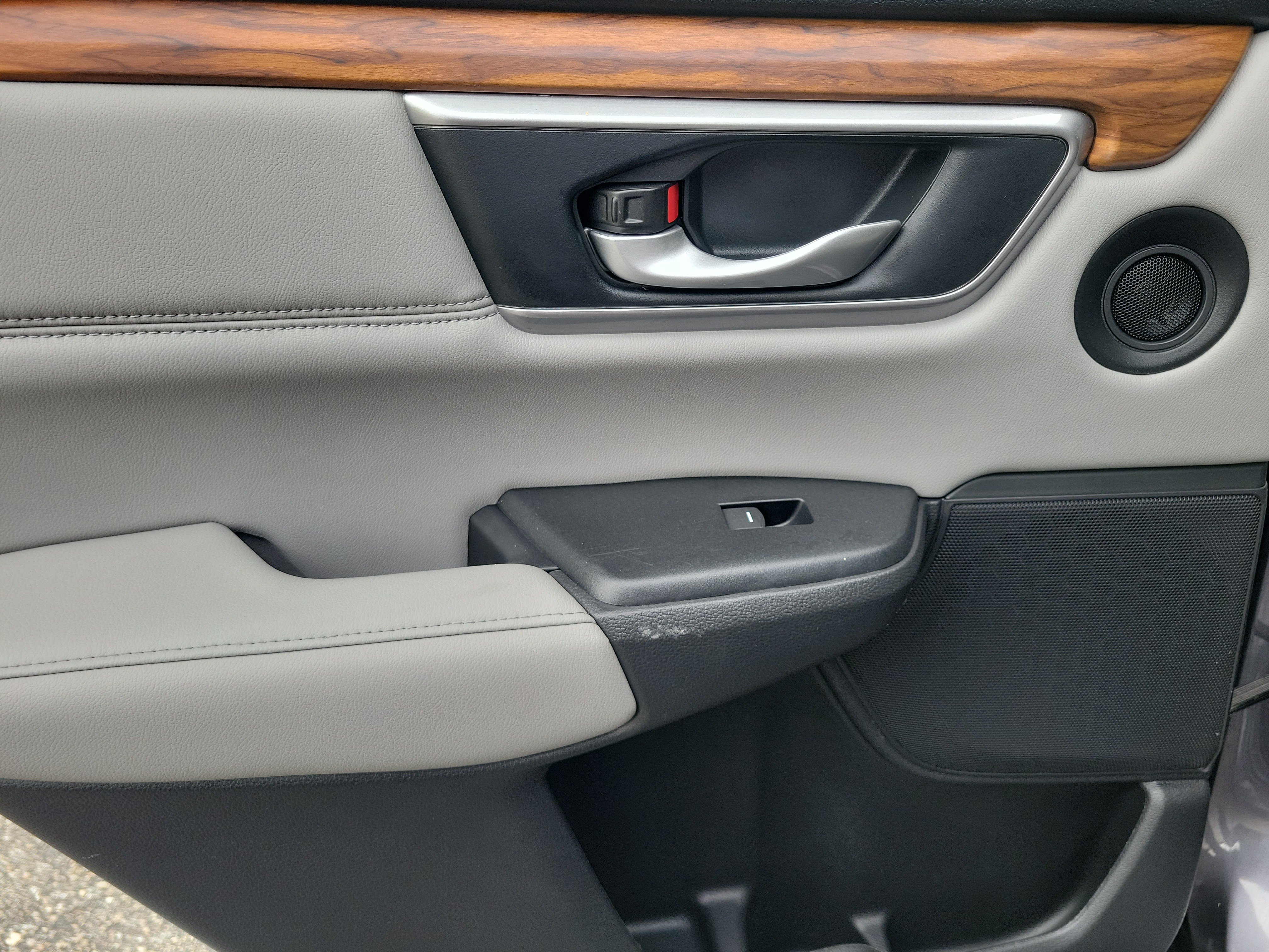 Used 2022 Honda CR-V EX-L image 14