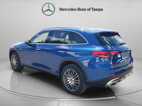 Certified 2026 Mercedes-Benz GLC 300 image 3