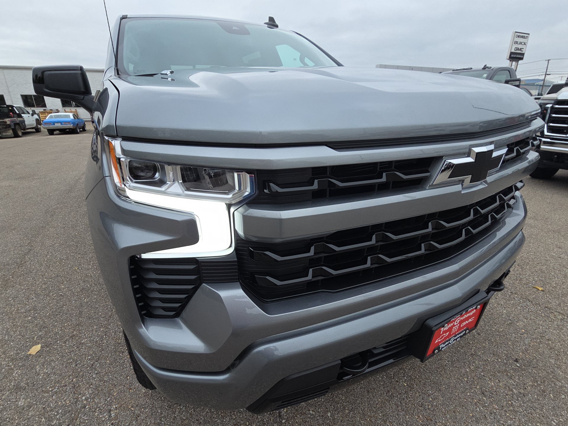 New 2026 Chevrolet Silverado 1500 RST w/ Convenience Package II AWD/4WD image 12