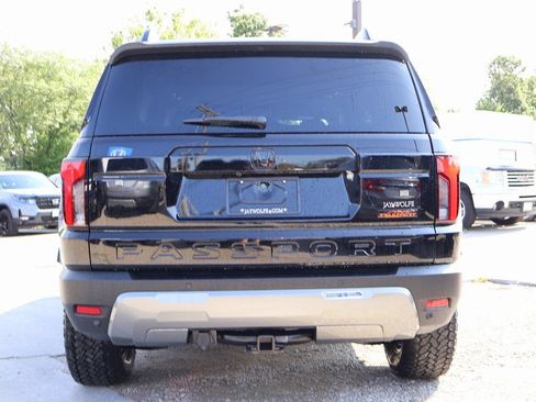 Certified 2026 Honda Passport TrailSport Elite image 6