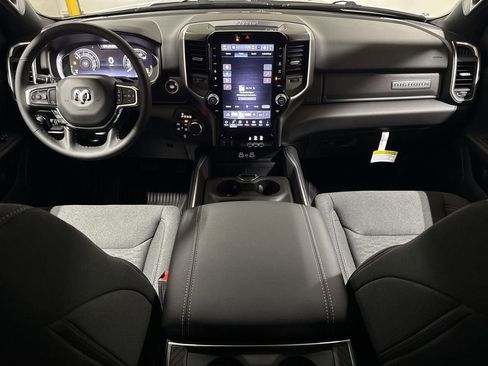 New 2026 RAM 1500 Big Horn AWD/4WD image 10