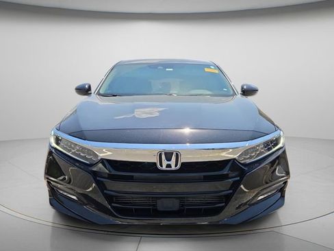 Used 2020 Honda Accord Touring image 4