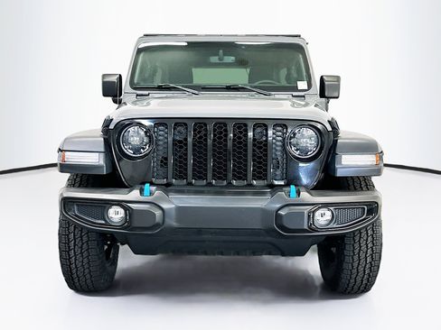 Used 2023 Jeep Wrangler Unlimited AWD/4WD image 2