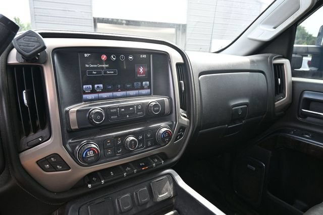 Used 2016 GMC Sierra 3500 Denali w/ Driver Alert Package AWD/4WD image 22