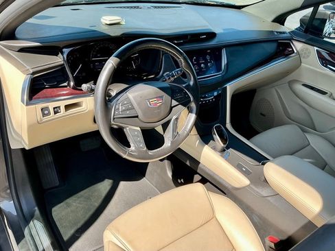 Used 2019 Cadillac XT5 Luxury FWD image 38
