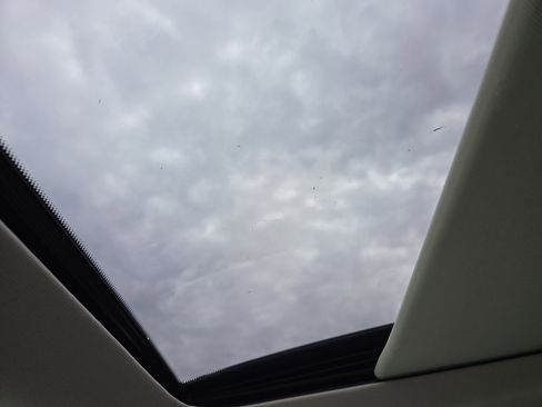 Used 2022 INFINITI QX60 Sensory w/ Vision Package image 15