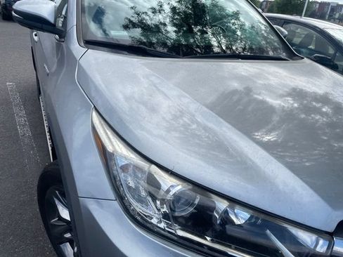 Used 2018 Toyota Highlander Limited Platinum AWD/4WD image 20