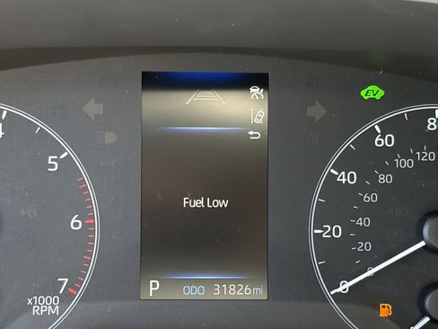 Used 2025 Toyota Corolla LE FWD image 8