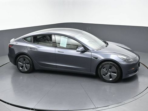 Used 2023 Tesla Model 3 Standard Range RWD image 42