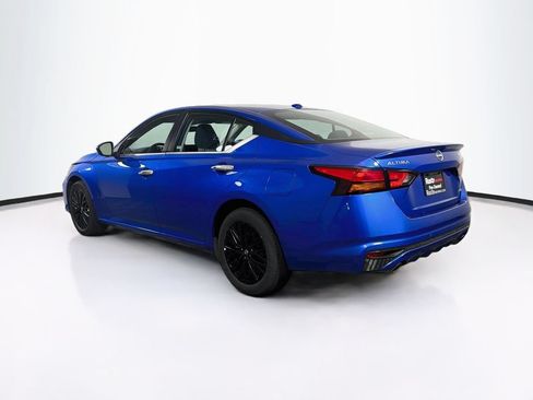 Used 2025 Nissan Altima 2.5 SV w/ SV Special Edition Package AWD/4WD image 5