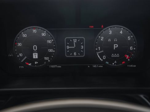 Used 2025 Land Rover Defender 90 S AWD/4WD image 10