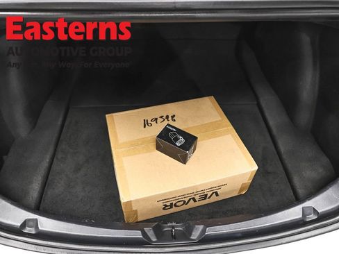 Used 2023 Tesla Model 3 Standard Range image 9