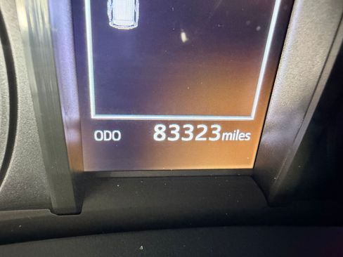 Used 2022 Toyota 4Runner SR5 Premium w/ Moonroof Package RWD image 22