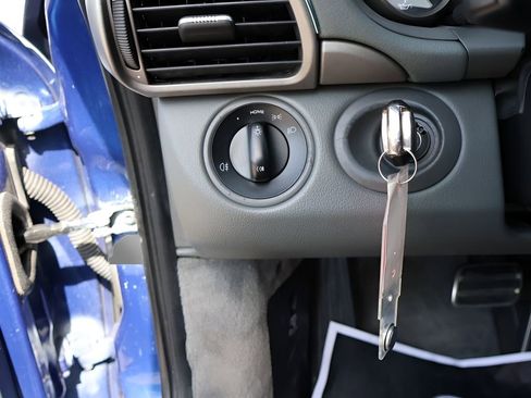 Used 2009 Porsche 911 Carrera image 32