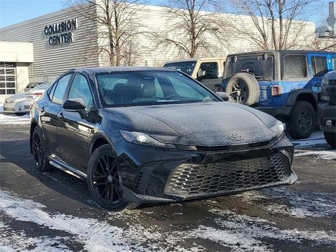 New 2026 Toyota Camry SE image 35