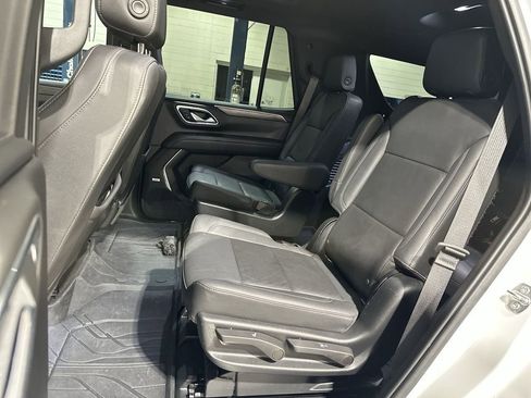 Used 2022 Chevrolet Tahoe Z71 w/ Off-Road Capability Package image 24