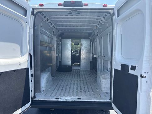 Used 2023 RAM ProMaster 3500 FWD image 7