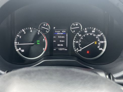 Used 2023 Lexus GX 460 Premium image 17