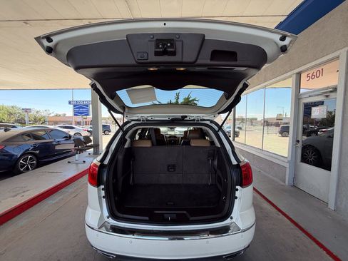 Used 2014 Buick Enclave Premium w/ Trailering Provision Package FWD image 21
