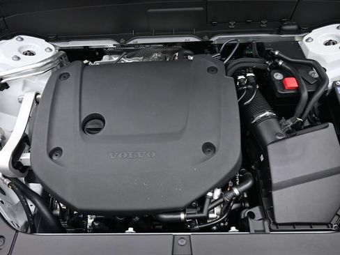 New 2026 Volvo XC90 B6 Ultra w/ Protection Package image 37