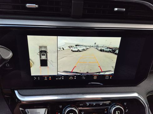 Used 2024 GMC Sierra 2500 Denali w/ Denali Reserve Package image 29