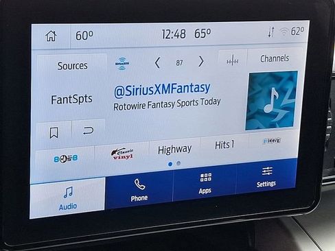 Certified 2022 Ford Explorer XLT w/ Class IV Trailer Tow Package image 19