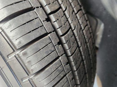 Used 2010 Pontiac G6 Sedan FWD image 15